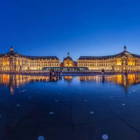 Apartment Des Douves Bordeaux